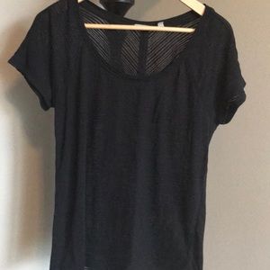 Athleta black top